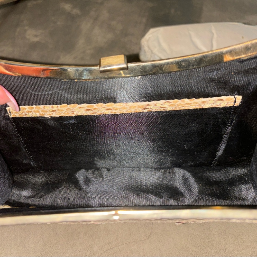 Structured Snakeskin purse - Picture 5 of 5